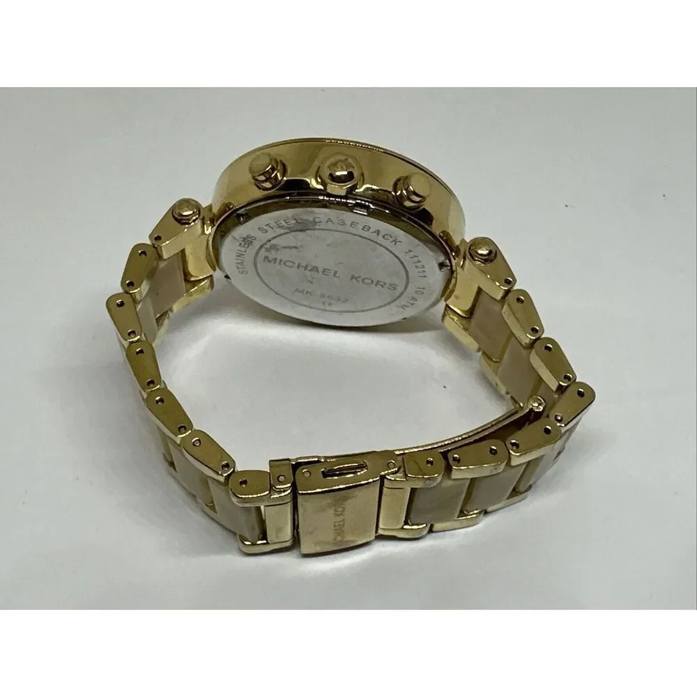 Michael Kors MK5632 Women's Gold Tone Analog Dial Quartz Wrist Watch NUL50